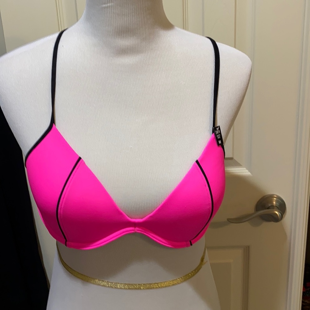 NWT VS Pink Bikini top Medium